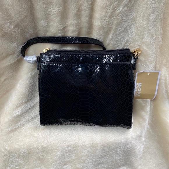NWT Michael Kors Black Leather Crossbody Bag - Picture 3 of 5
